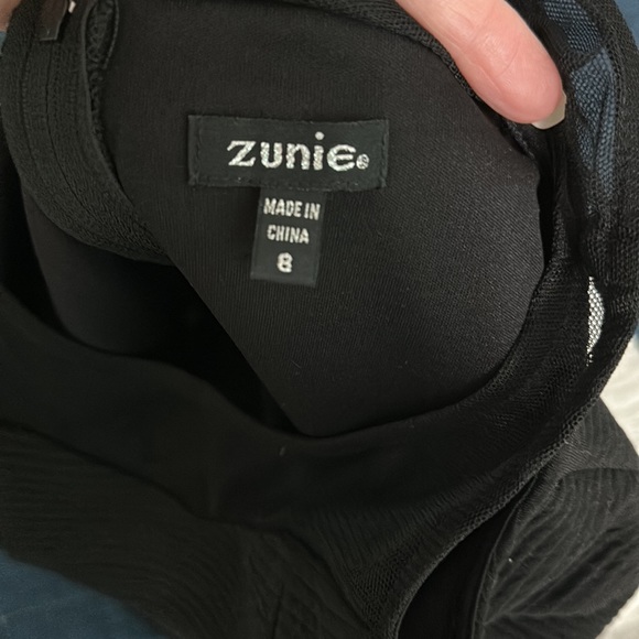 Girls size 8 black fit and flare dress - Picture 5 of 5